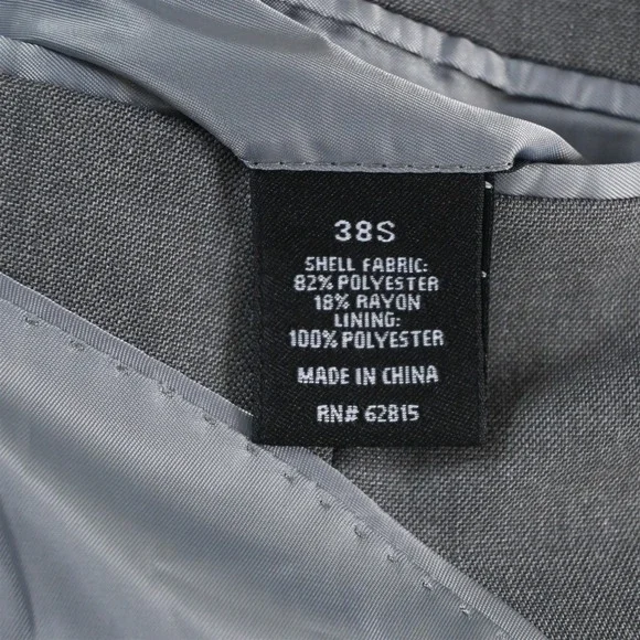 J Ferrar 38S 34x32 Gray 3 Piece Vest Mens Jacket Pants Suit‎